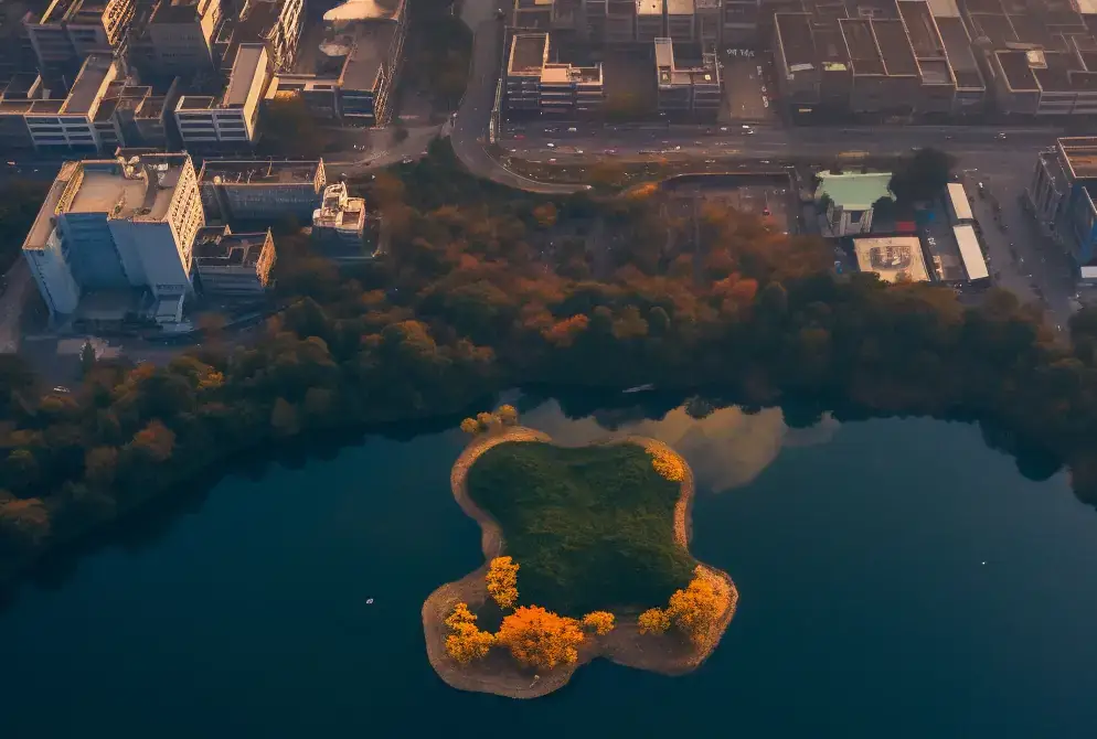 Two-Rivers-and-Four-Lakes-in-Guilin