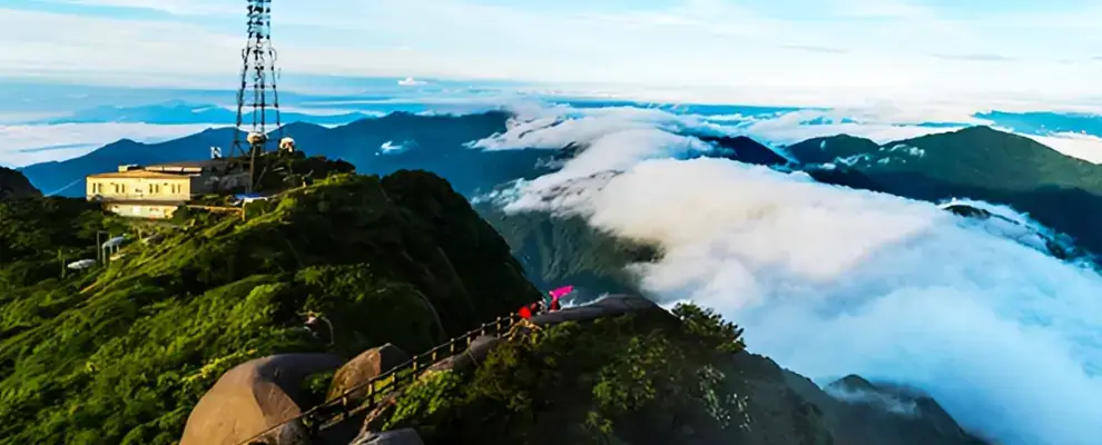 Cat Mountain Guilin 7 Budget Day Trips & Tips