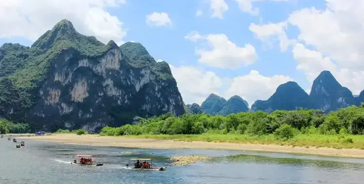 Nine-Horse-Fresco-Hill