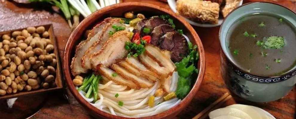 Guilin Rice Noodles Guide - Where Locals Eat and What to Order